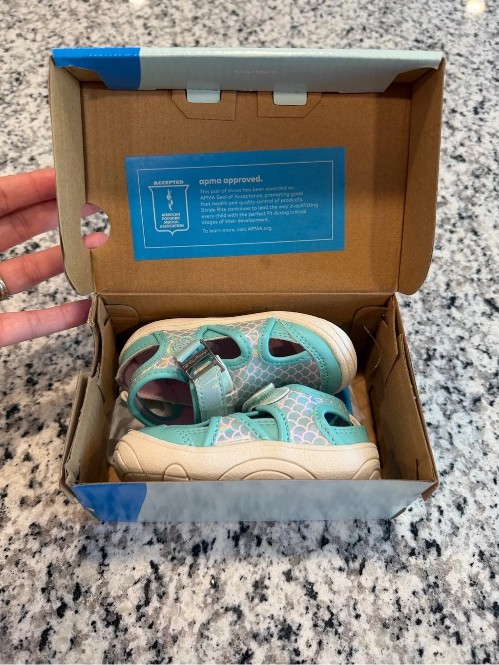 Stride Rite Infant Girls Mint Iridescent Mermaid Water Sandals, Sz 5 Infant NWOT